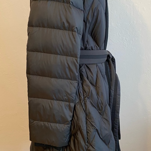 New Diane Von Furstenberg down woman coat size L. - Picture 3 of 7